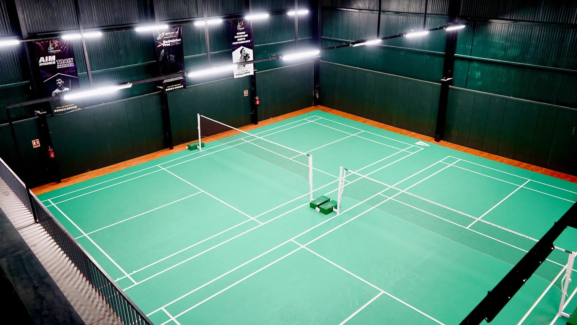 High performance Badminton action training